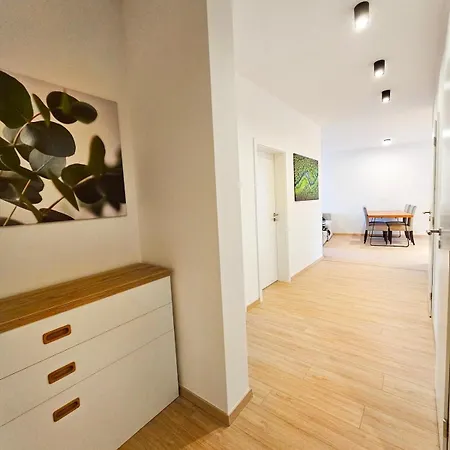 公寓 1 Bosakova 21 3 Room Large Apartment 布拉迪斯拉发